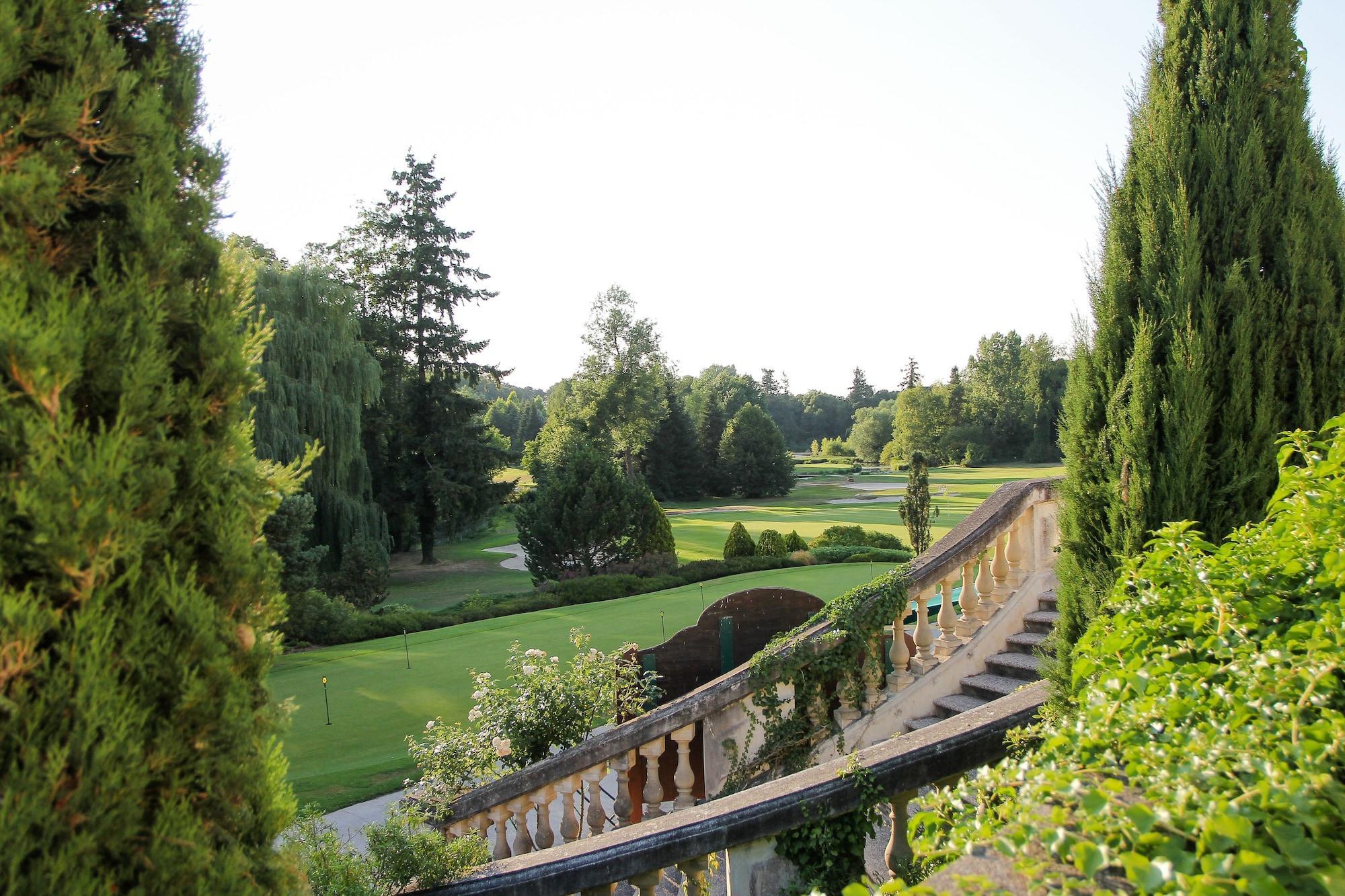 Domaine Et Golf De Vaugouard - La Maison Younan Fontenay-sur-Loing Exteriör bild